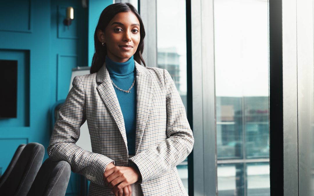 Power Dressing: Executive Styling Tips for Career-Driven Women